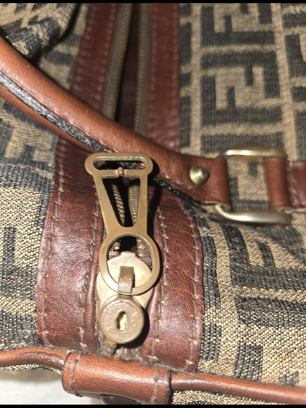 Authentic Fendi Zucca FF Monogram Canvas & Leather Boston Bag – Vintage - Picture 6 of 16